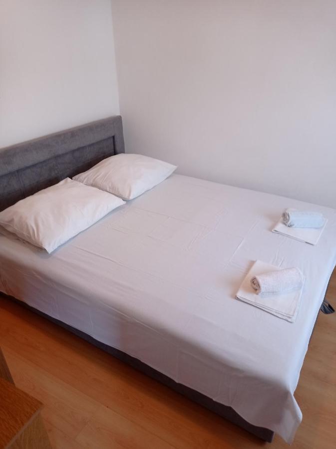 Apartments Milinkovic Vodice Exterior photo